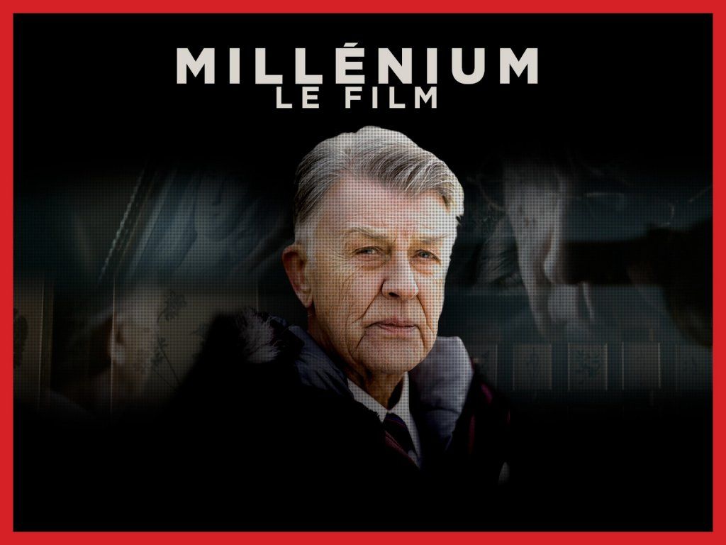 Девушка с татуировкой дракона