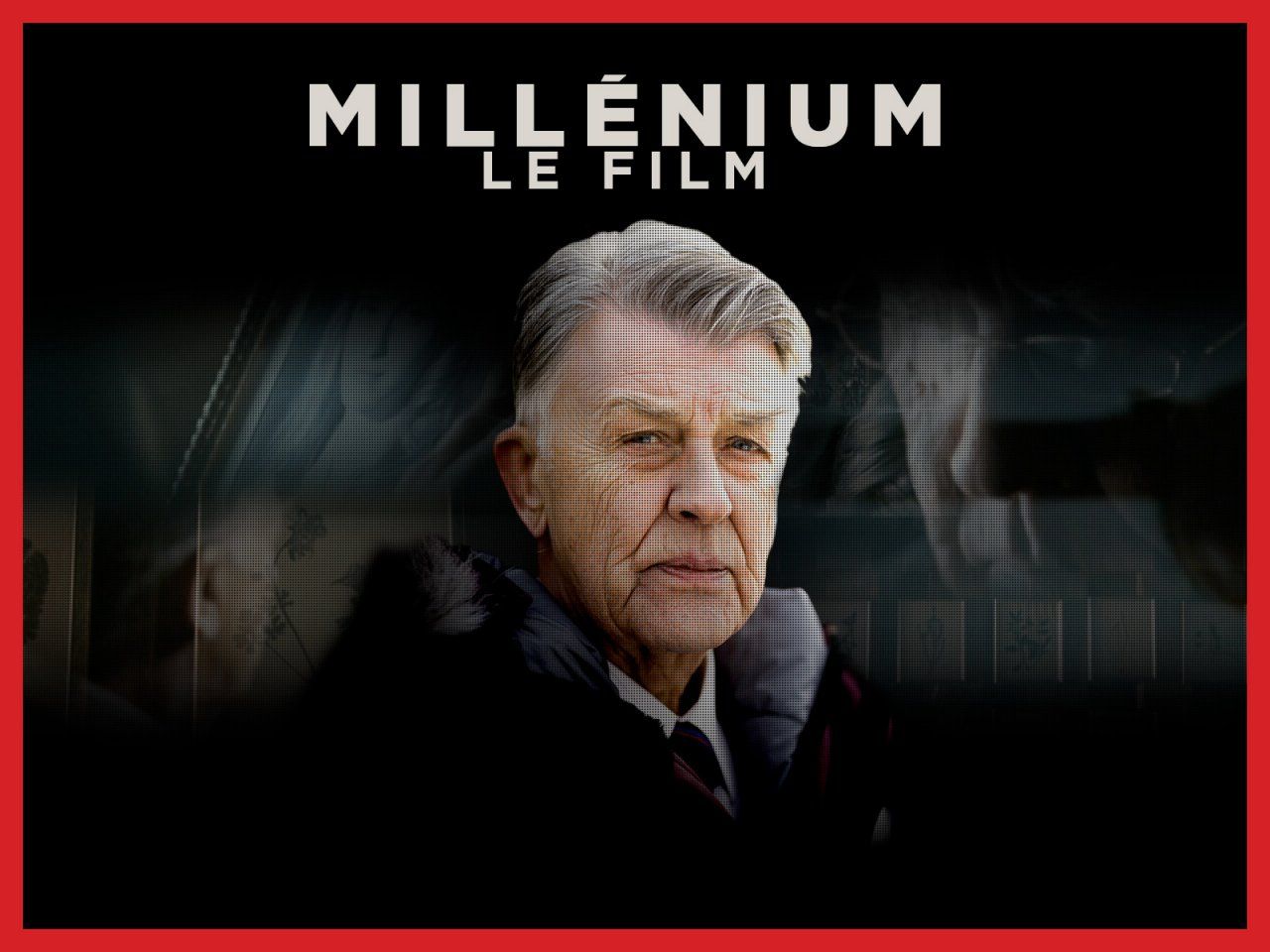 Девушка с татуировкой дракона