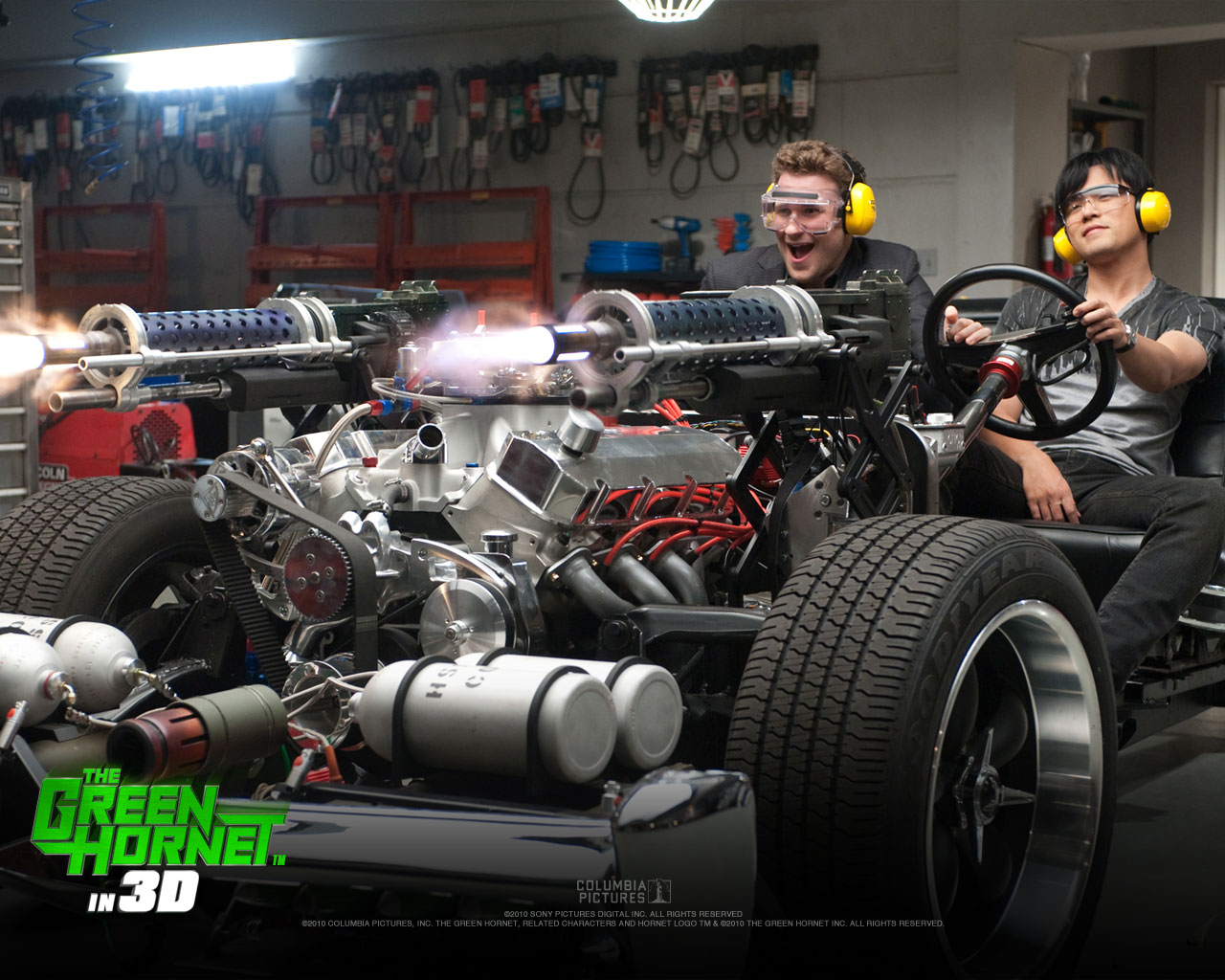 Зеленый шершень