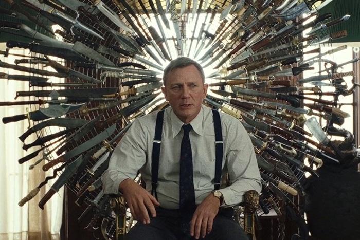 Достать нож