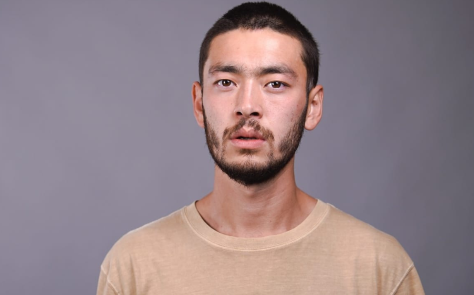 Актер Аскар Ильясов